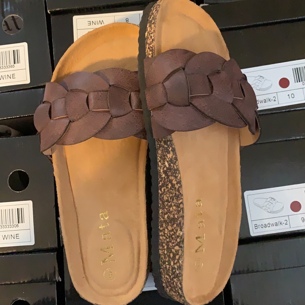 Brand new Mata slides